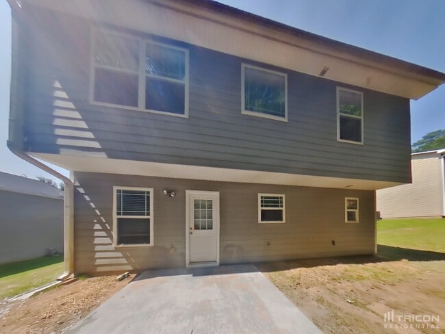 Building Photo - 3892 Alderwoods Dr