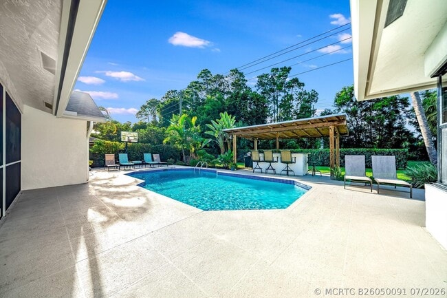 Building Photo - 13659 Ishnala Cir