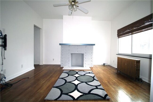 Building Photo - 229 Edmond St