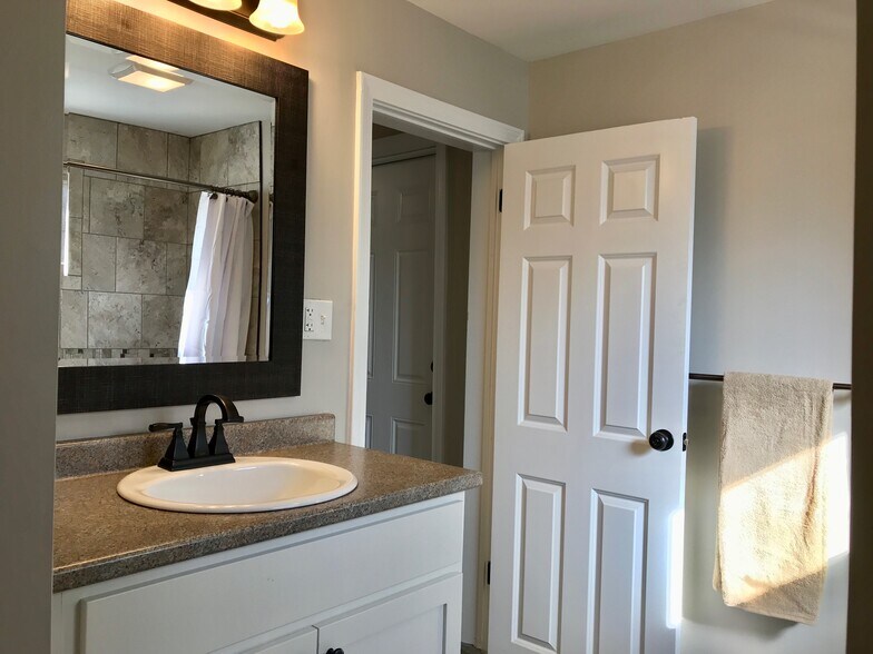 Building Photo - 61 West St