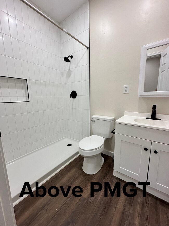 Building Photo - Student housing