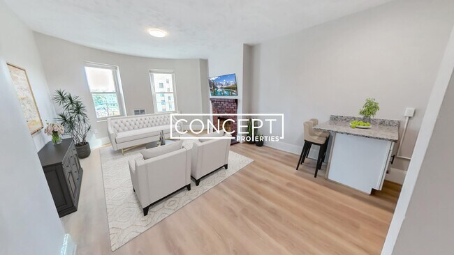 Building Photo - 42 Guild St