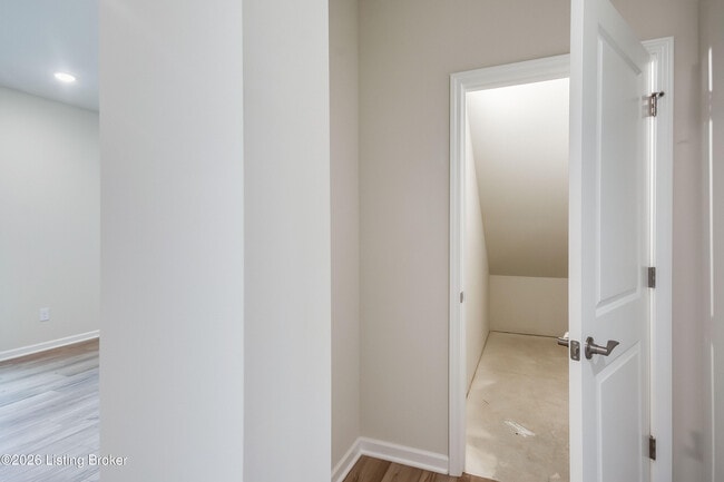 Building Photo - 16956 Aiken Rdg Cir