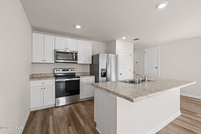 Building Photo - 5132 Rivergrass Dr
