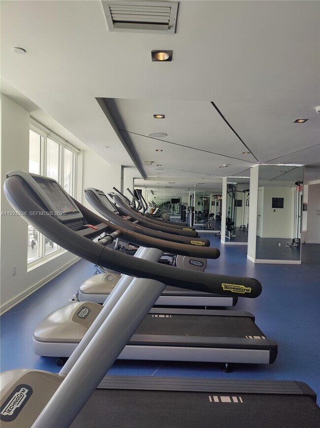 Building Photo - 4250 Biscayne Blvd