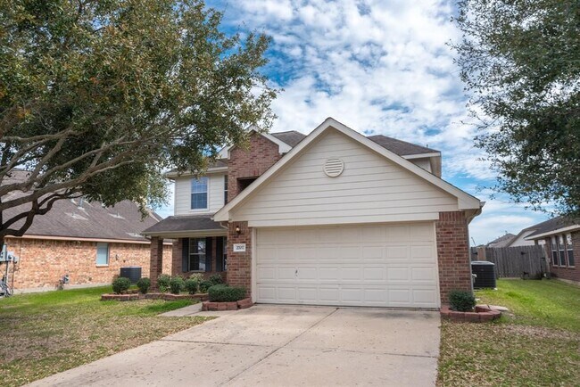 Building Photo - 2707 Troy Dr