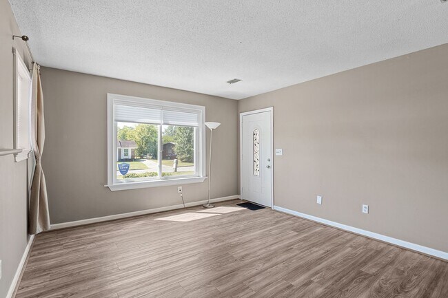 Building Photo - 3519 Goldfinch Drive - Near Fort Gordon