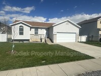 Building Photo - 1312 N 100 W