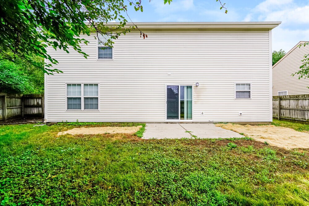 Building Photo - 9005 Lighthorse Dr