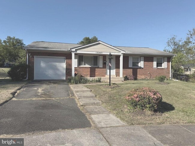 Building Photo - 13203 Hampshire Ct