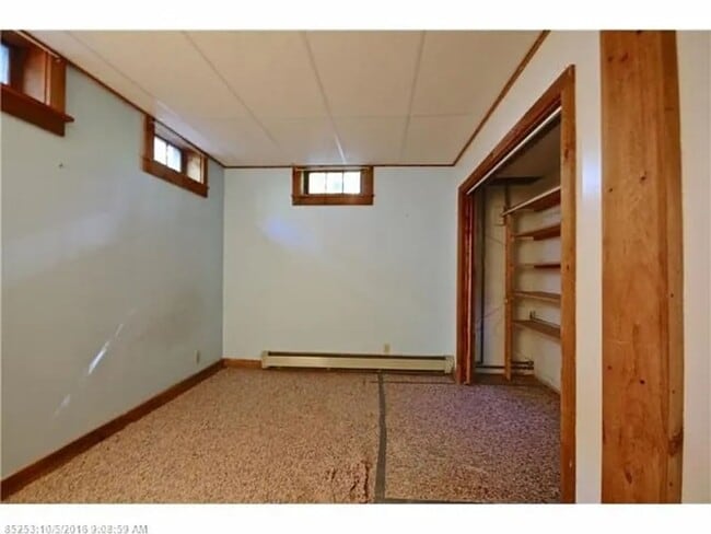 Building Photo - 40 Claman Dr