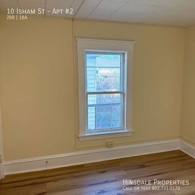 Building Photo - 10 Isham St
