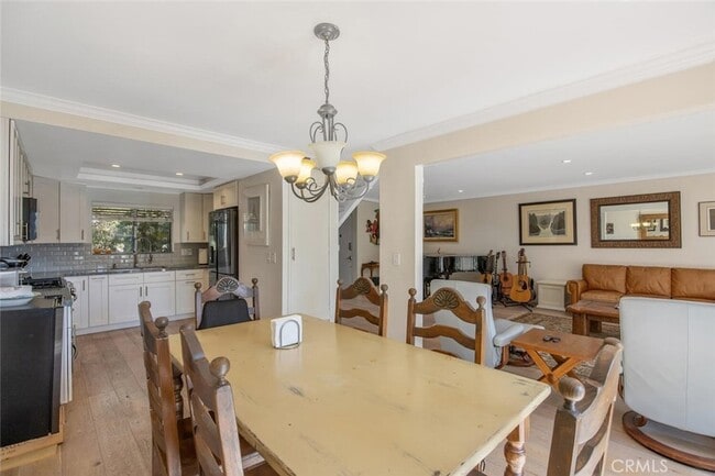 Building Photo - 1158 S Westlake Blvd