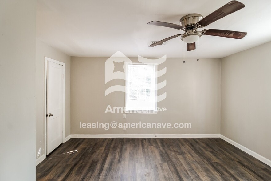 Building Photo - 120 Garland Terrace