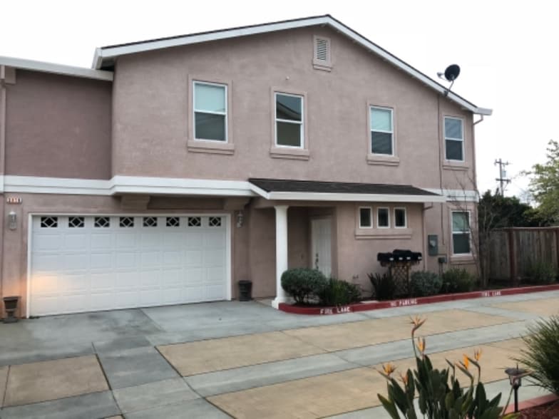 Primary Photo - 3979 Clara Lee Ln