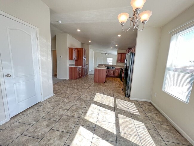 Building Photo - MESQUITE SPRINGS COMMUNITY-COTTONWOOD