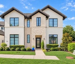 Building Photo - 201 Magnolia Ln