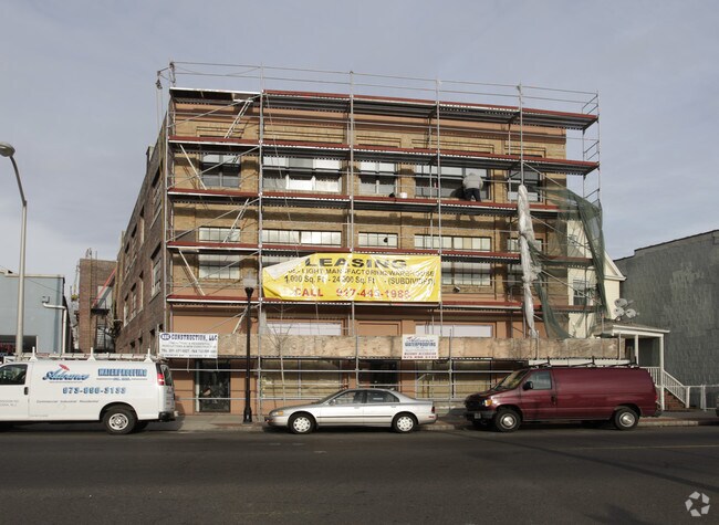 Building Photo - 226 New Brunswick Ave