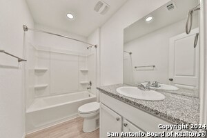 Building Photo - 10626 McClintock Dr