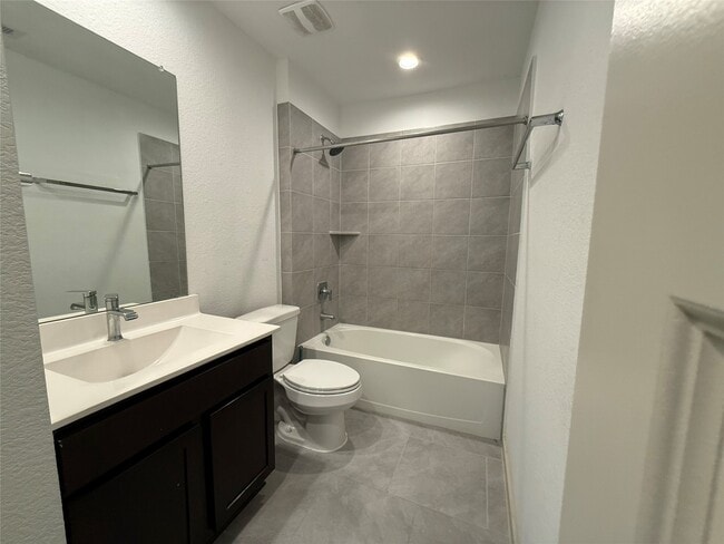 Building Photo - 28918 Yulee Mill Dr