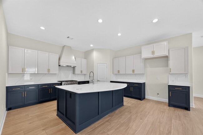 Building Photo - 7717 Prairie St