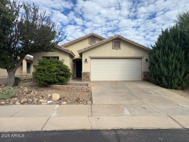 Primary Photo - 4651 Big Bend St