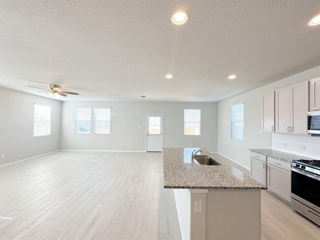 Building Photo - 163 Haywood Mnr