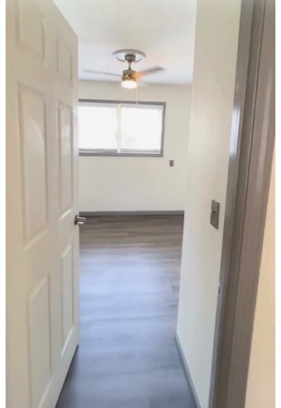 Building Photo - 109 College St