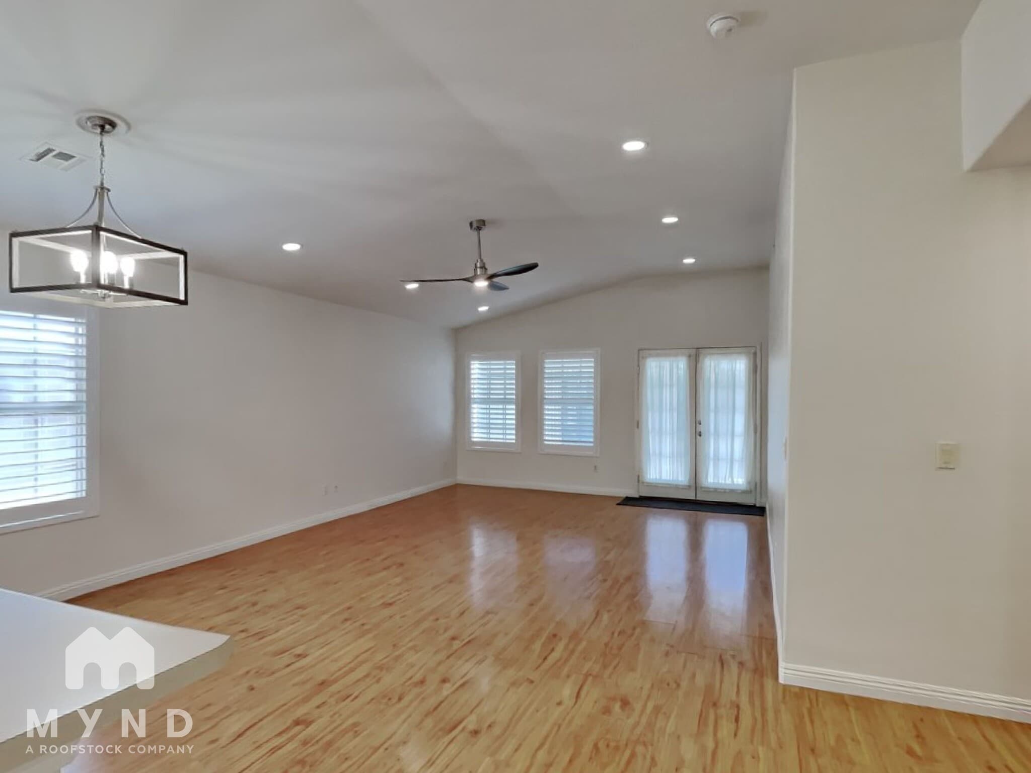 Building Photo - 5429 Sweet Shade St