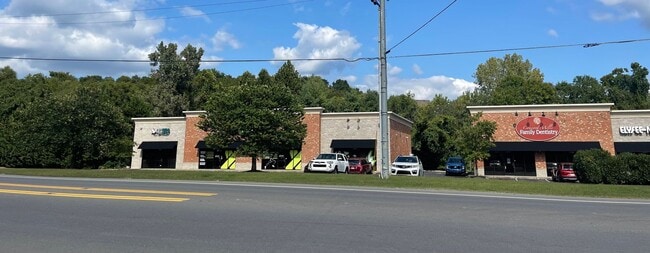 Building Photo - Beautiful Condo! Views & Nature from Every Window! Pet Friendly! Required Insurance & Air Filters...