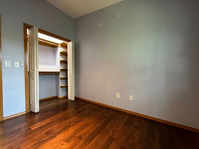 Building Photo - Sophisticated Townhome Living with Modern ...