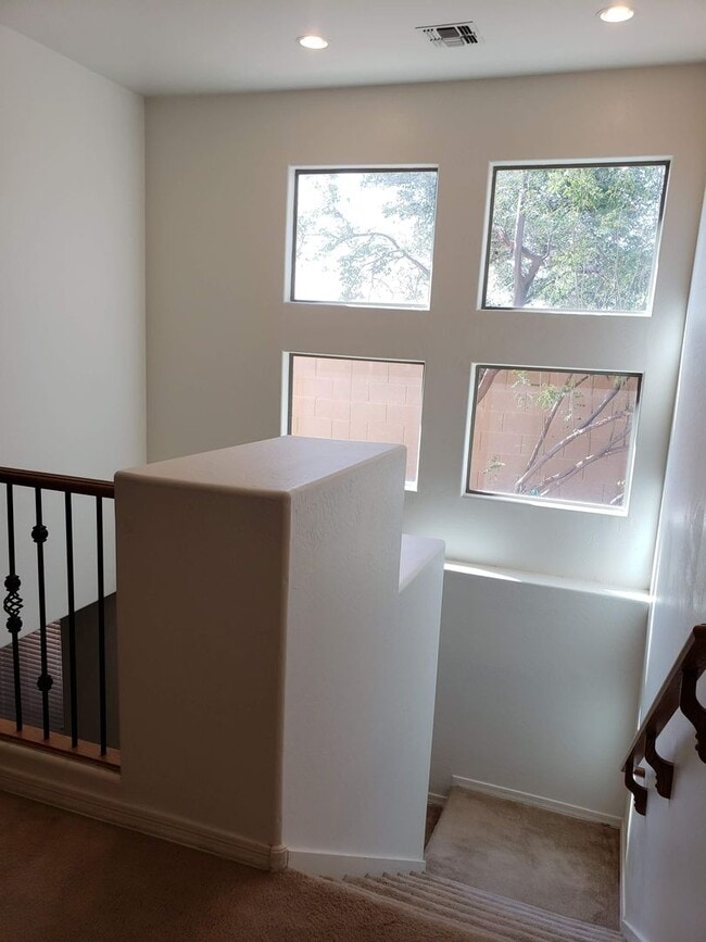 Building Photo - COMING SOON - LARGE DESIRABLE HOME IN SHADOW RIDGE WITH PRIVATE POOL!!!