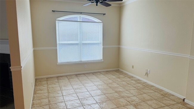 Building Photo - 5808 Forest Timbers Dr