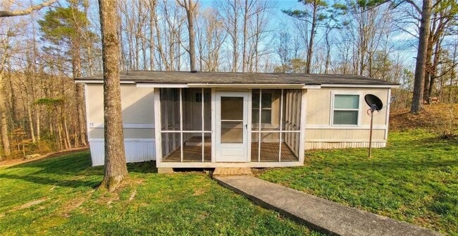 Building Photo - 37 Spring Branch Dr