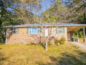 Building Photo - 9877 Redcliff Rd