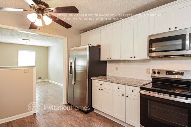 Building Photo - 2433 Westland Way