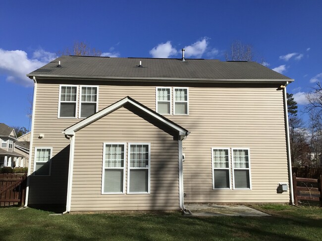 Building Photo - 10502 Carver Falls Road