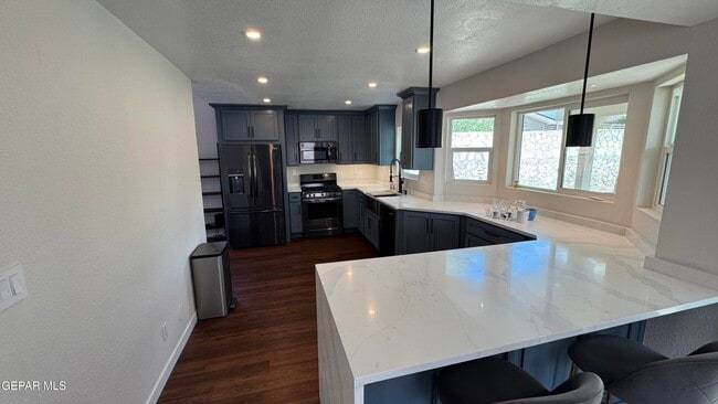 Building Photo - 7448 Plaza Taurina Dr