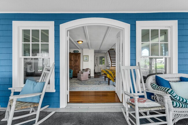 Building Photo - 67 Chimney Corner Cir