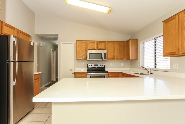 Building Photo - 11257 Eden McKenzie Cir