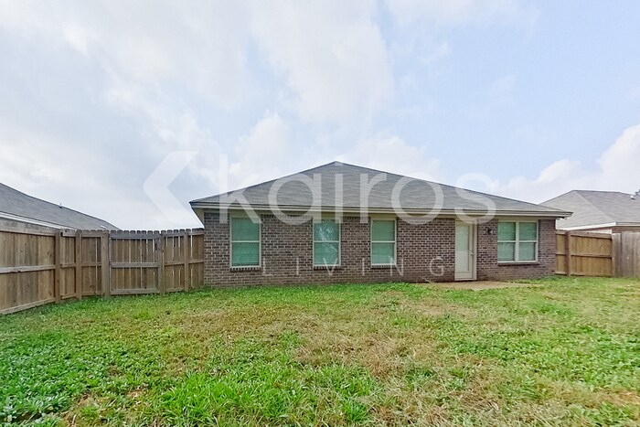 Building Photo - 59 Hideaway Ln