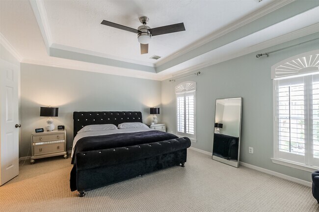 Building Photo - 7515 Shady Villa Walk