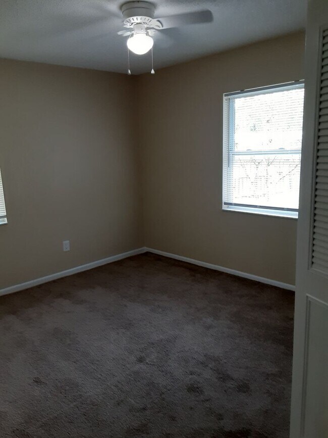 Building Photo - APPLICATION ACCEPTED 7/14/25