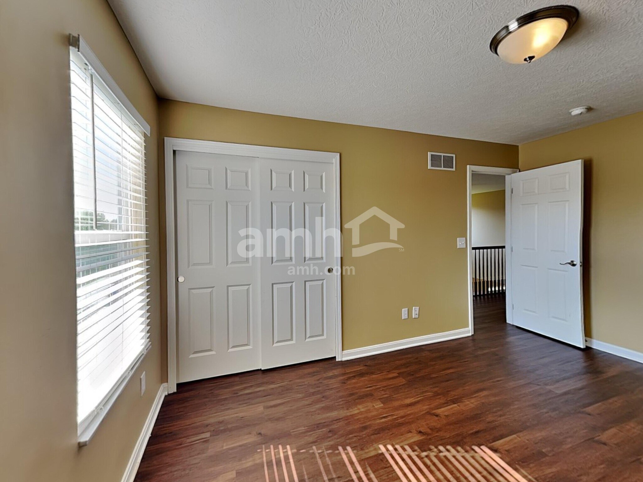 Building Photo - 11225 Santa Barbara Dr