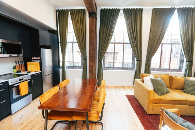 Primary Photo - 1911 3rd Ave N