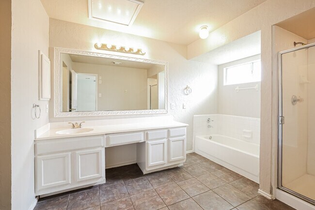 Building Photo - 30846 Melita Dr