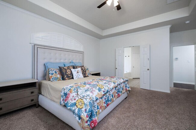 Building Photo - 19 Poplar Pine Ct