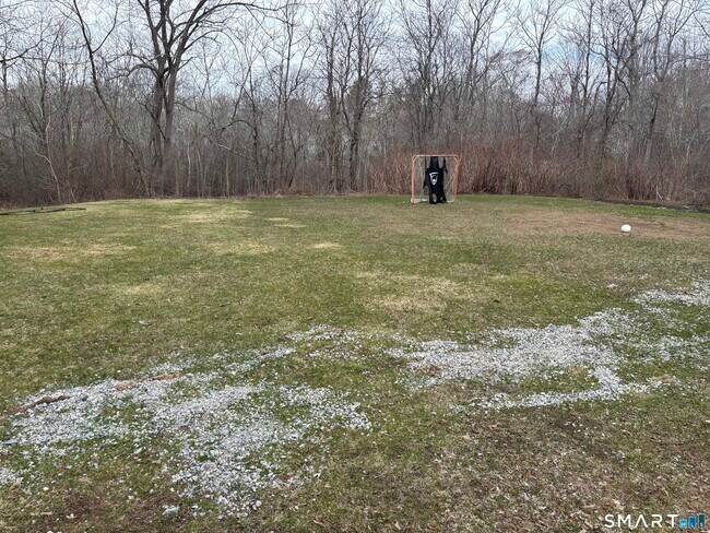 Building Photo - 61 Scotland Ave