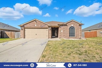 Building Photo - 328 Meadow View Ln