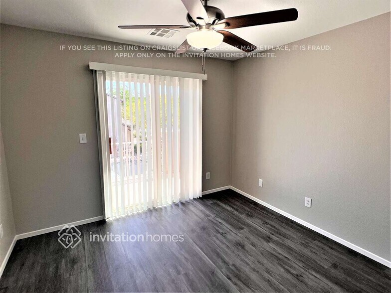 Building Photo - 142 Solidago Ave